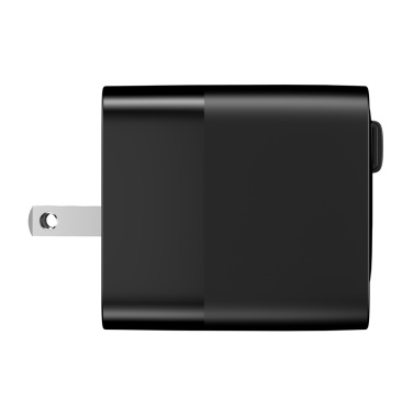 Logotrade kampanjprodukter bild: Urban Vitamin Mendocino 65W GaN-laddare med utdragbar kabel