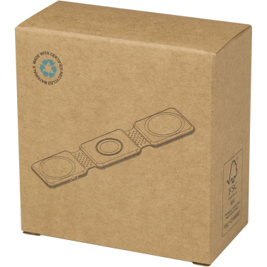 Logotrade profilreklam bild: Armus 3-i-1 vikbar trådlös laddare på 15 W av återvunnen plast