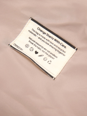 Logotrade reklamprodukter bild: KENTO URBAN RCS recycled nylon Vardagsryggsäck