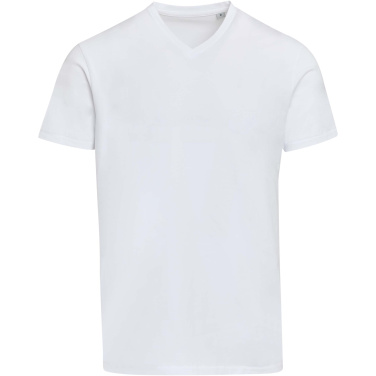Logotrade kampanjprodukter bild: Balfour 200 g/m² kortärmad v-ringad unisex-T-shirt av ekologiskt OCS-material